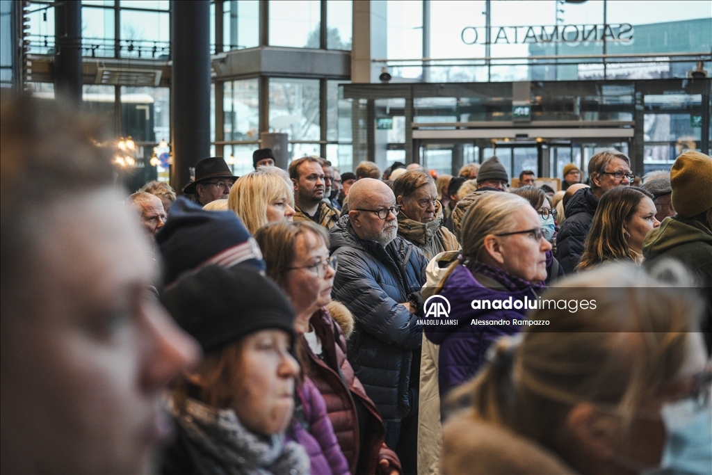 Helsinki'deki seçim fuarında vatandaşlar başkan adayları ile görüştü
