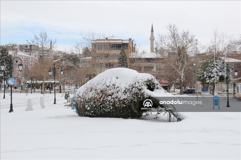 Tekirdağ'da kar yağışı devam etti