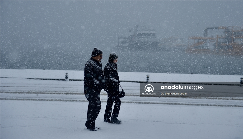 Sinop'ta kar yağışı