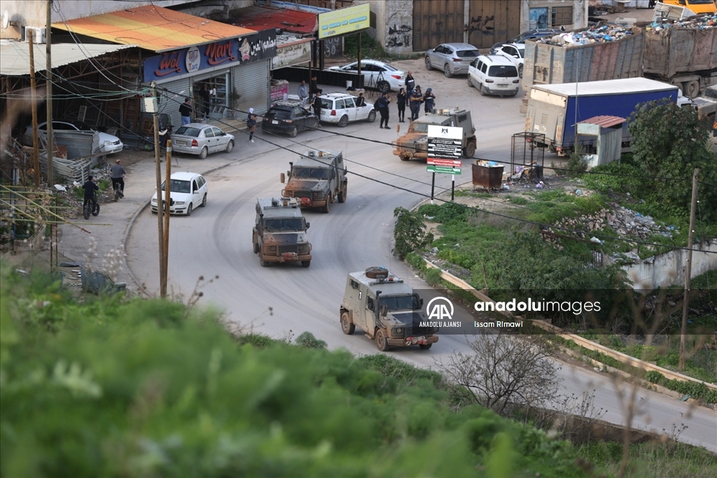 İsrail güçleri, Batı Şeria'daki El-Faria Mülteci Kampı'na baskın düzenledi