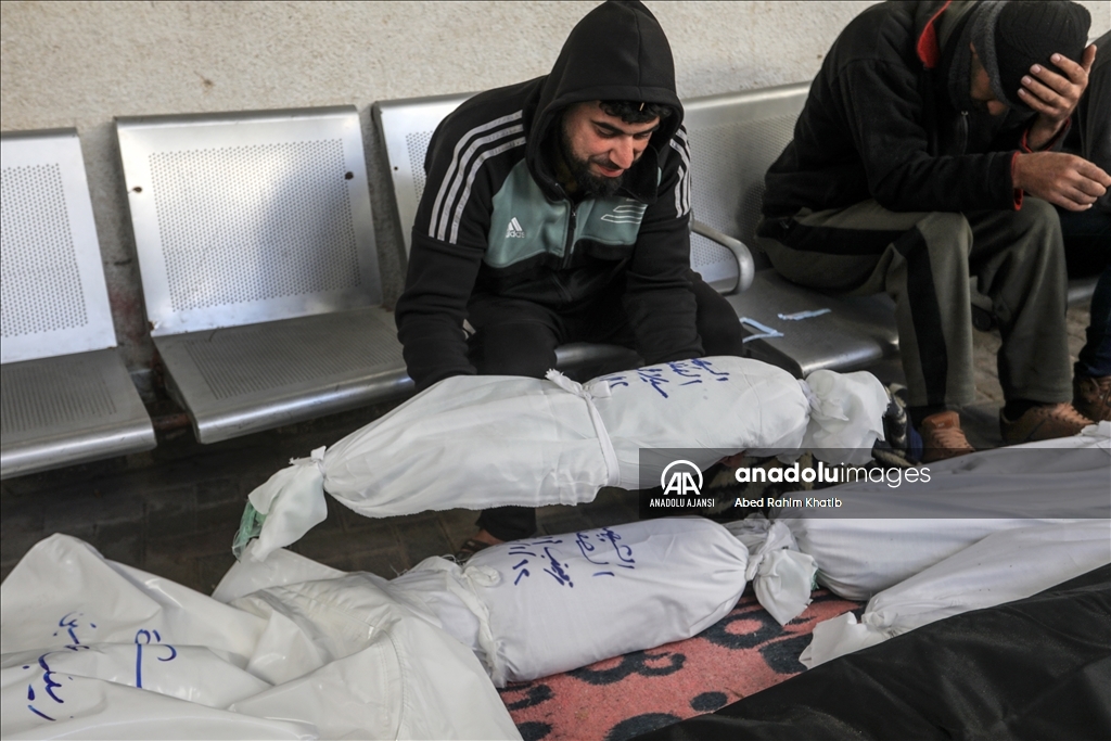 İsrail ordusunun Gazze Şeridi’ne yönelik saldırıları devam ediyor