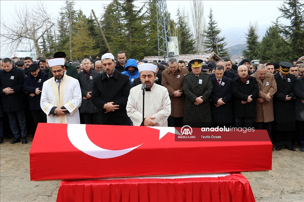 Şehit Piyade Uzman Çavuş Samet Aslan, Amasya'da son yolculuğuna uğurlandı