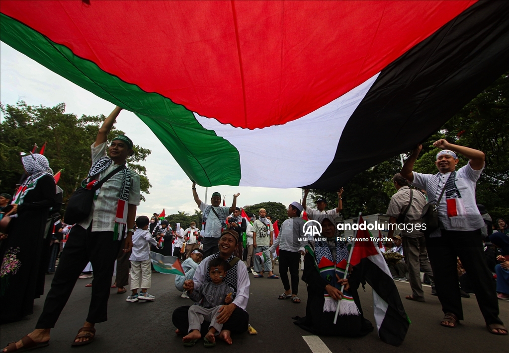 Endonezya'da Gazze'ye destek gösterisi