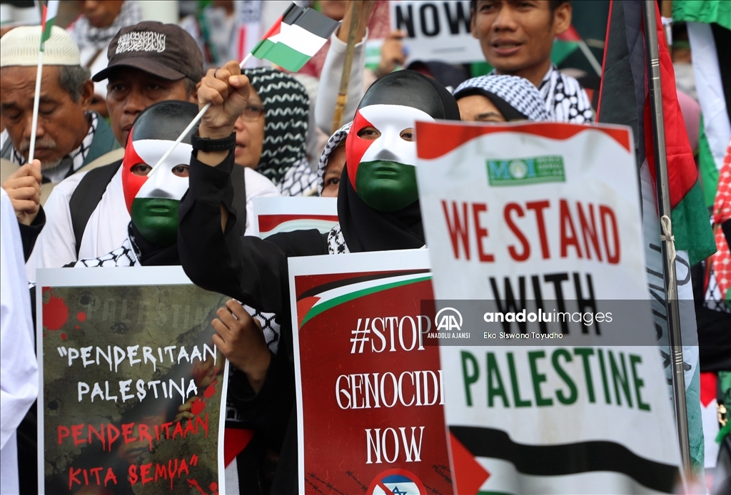 Endonezya'da Gazze'ye destek gösterisi
