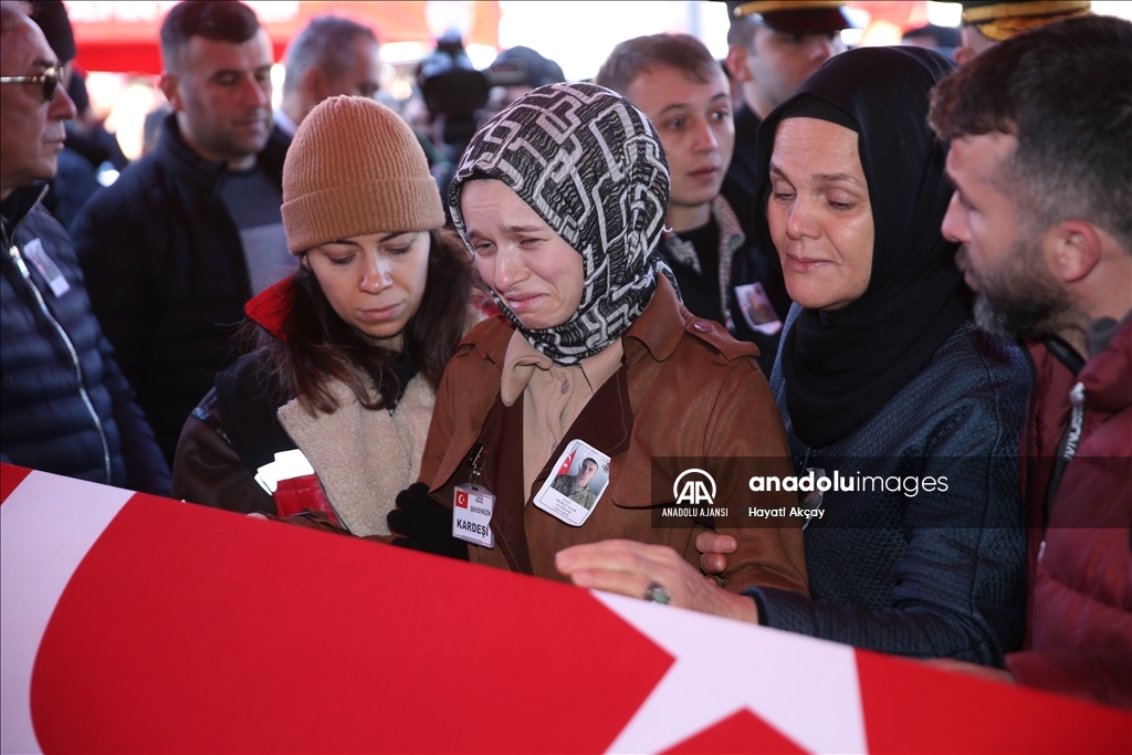 Şehit İstihkam Sözleşmeli Er Murat Atar, son yolculuğuna uğurlandı