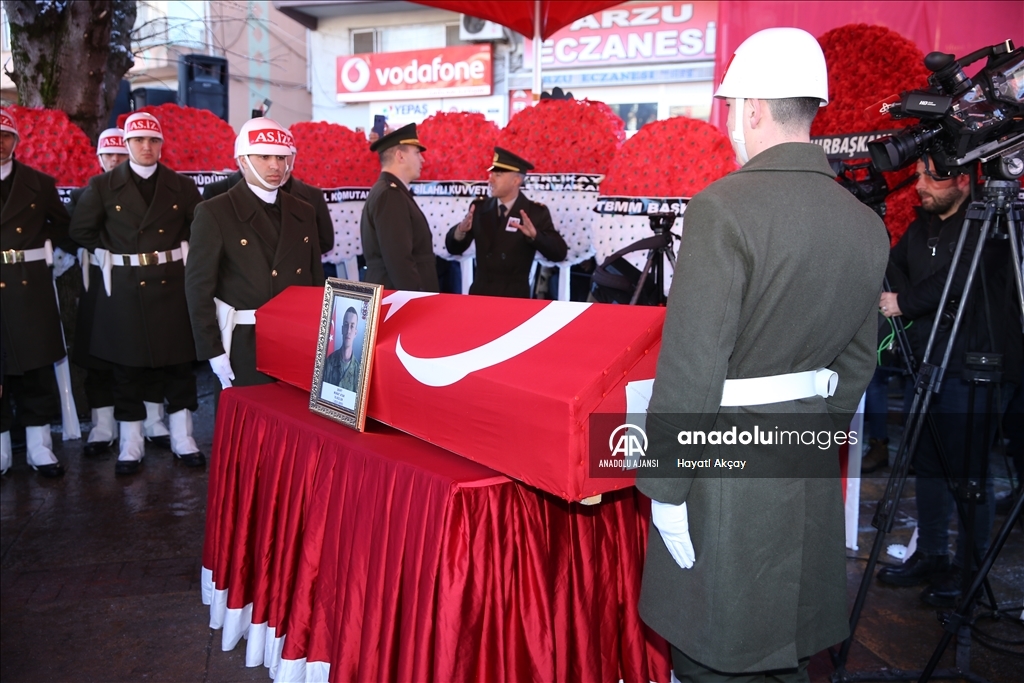 Şehit İstihkam Sözleşmeli Er Murat Atar, son yolculuğuna uğurlandı