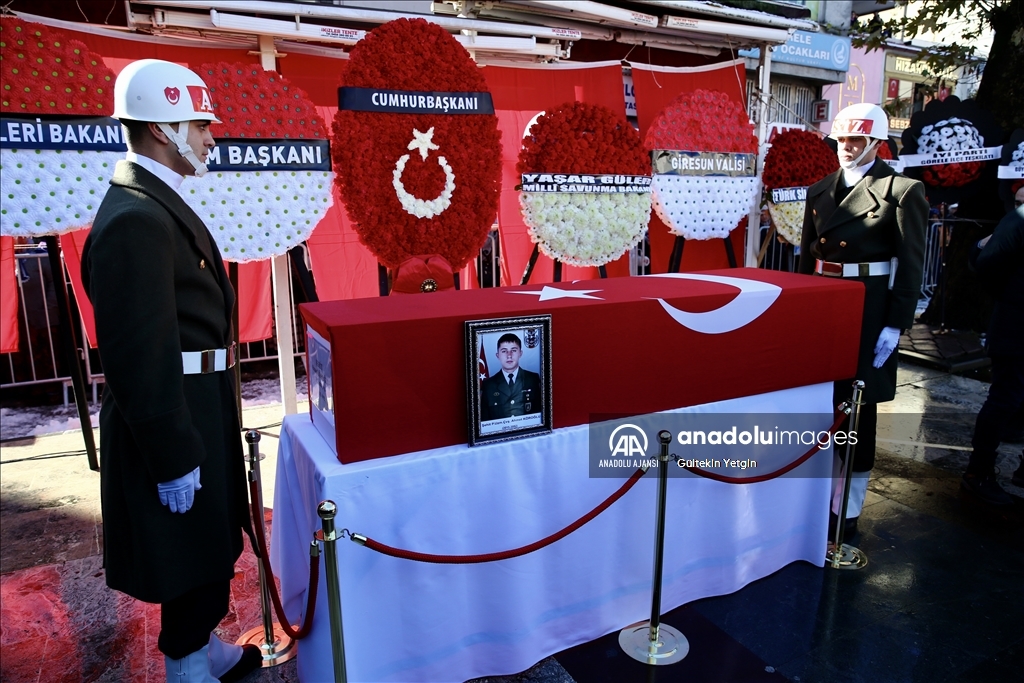 Şehit Uzman Çavuş Ahmet Köroğlu, son yolculuğuna uğurlandı