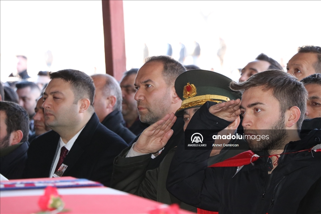 Şehit Sözleşmeli Er Kemal Batur, Niğde'de son yolculuğuna uğurlandı
