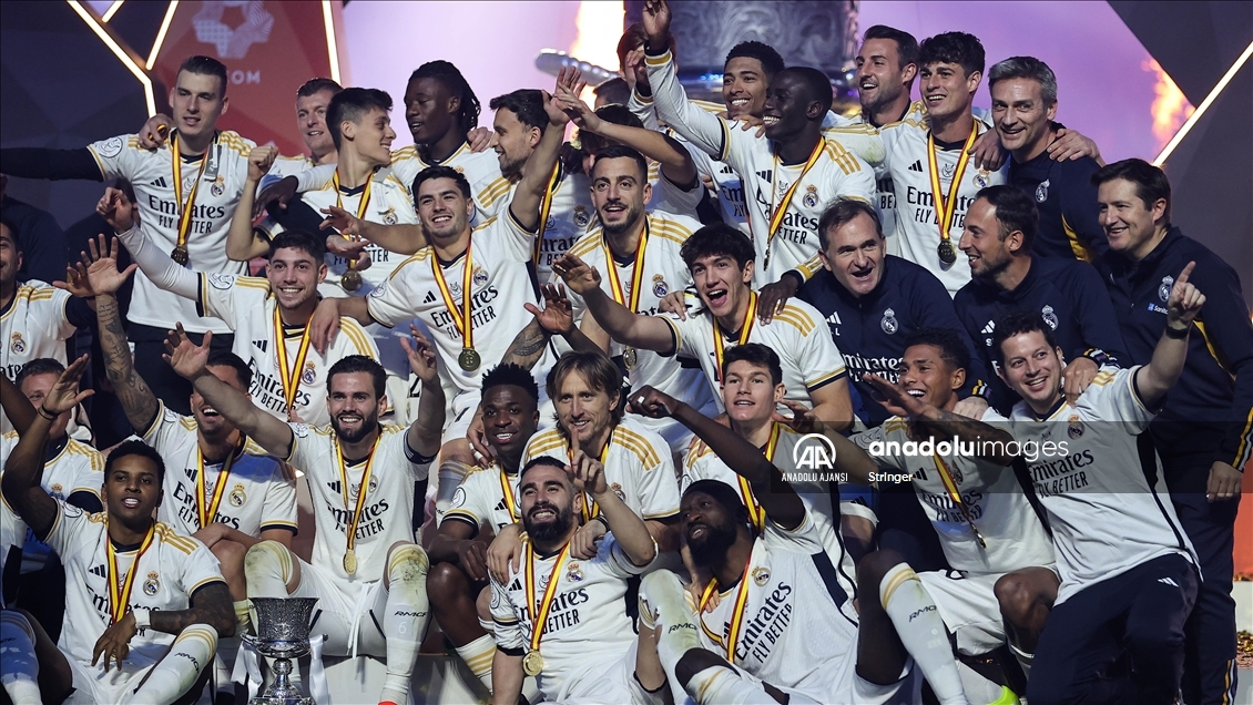 İspanya Süper Kupası, Barcelona'yı 4-1 yenen Real Madrid'in oldu