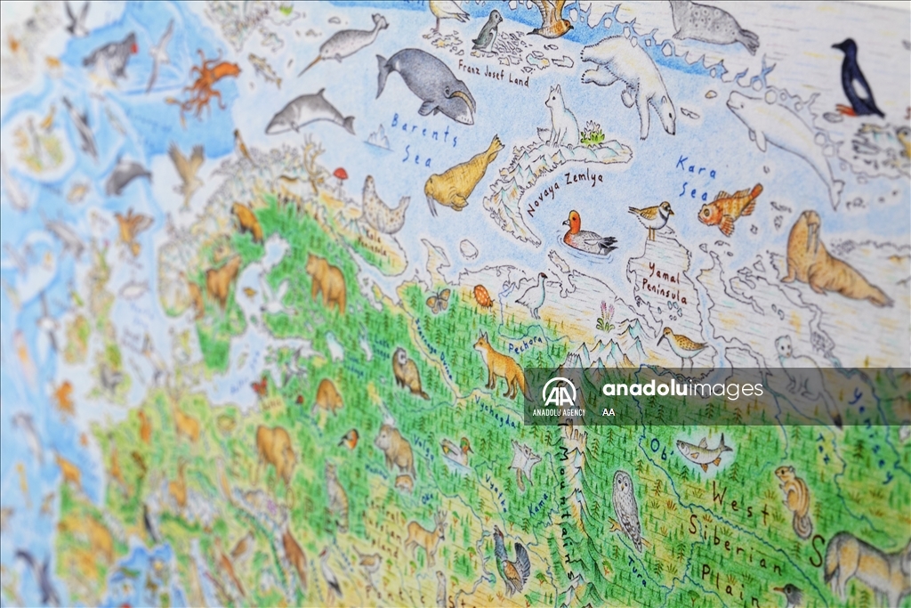 بأنامل نيوزلندية.. خريطة العالم تتزين برسوم 1642 حيوانا بريا