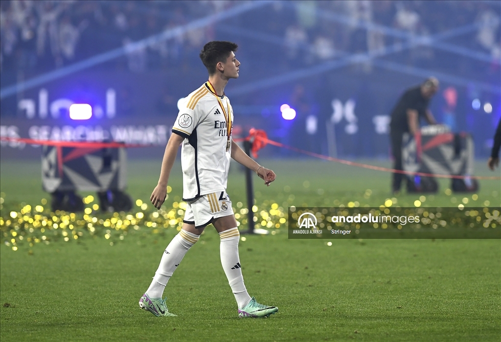 İspanya Süper Kupası, Barcelona'yı 4-1 yenen Real Madrid'in oldu