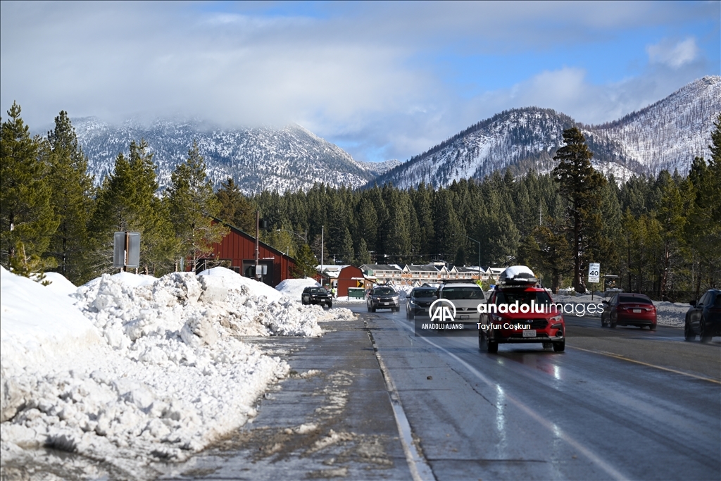 Kaliforniya eyaletinin South Lake Tahoe kentinde kış