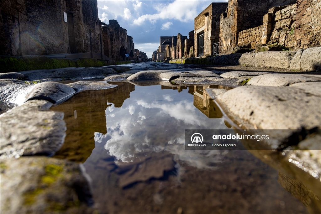 Antik Roma Kenti Pompeii'deki kazılar yeni keşifler sunuyor