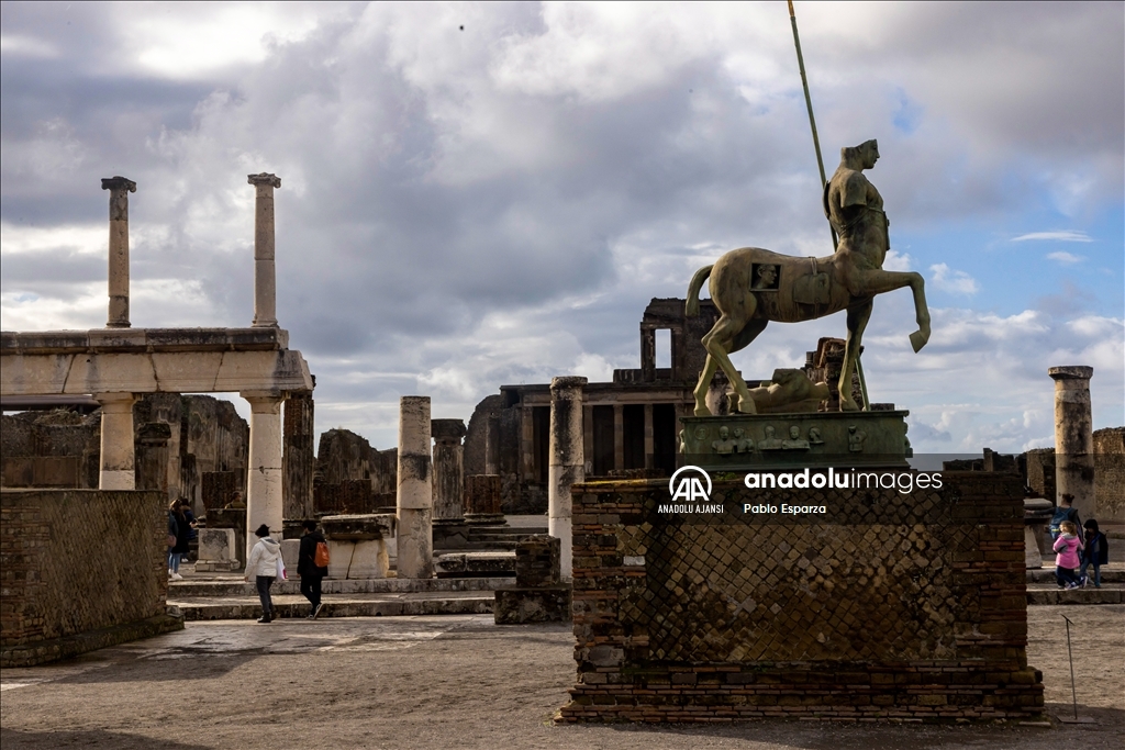Antik Roma Kenti Pompeii'deki kazılar yeni keşifler sunuyor