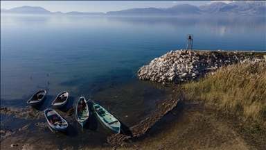 Eğirdir Gölü'nün su seviyesi azaldı