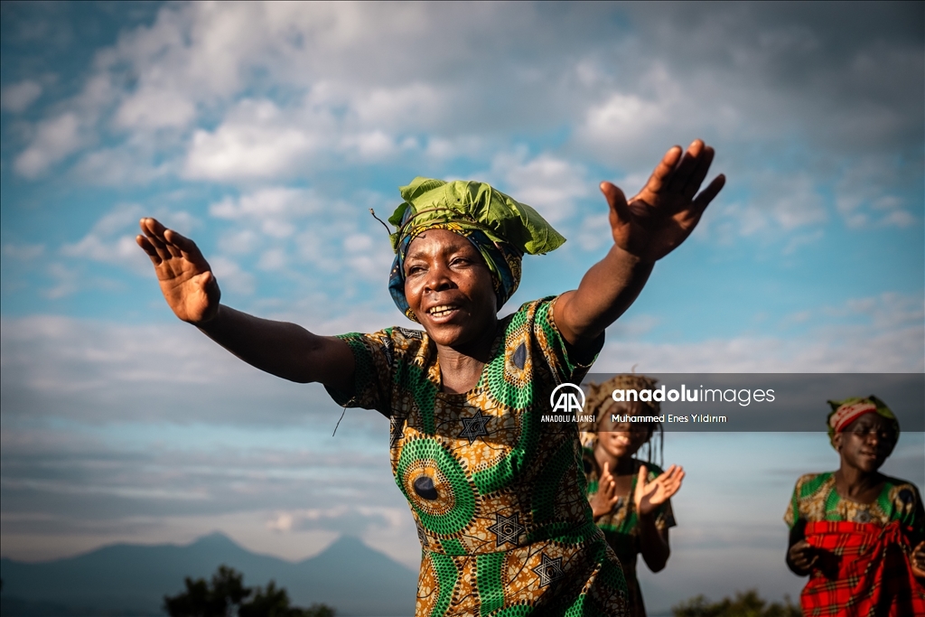Uganda'da geleneksel dans