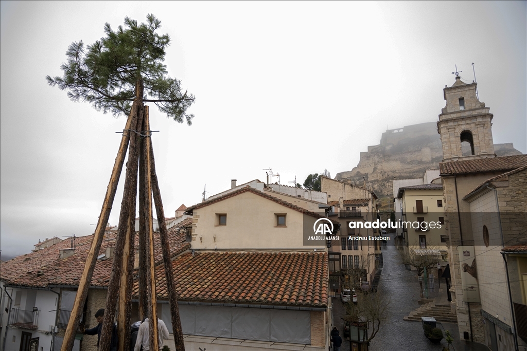 İspanya'nın Morella kentinde geleneksel Sant Antoni Festivali hazırlıkları