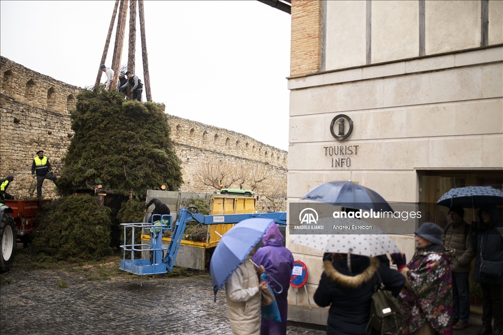 İspanya'nın Morella kentinde geleneksel Sant Antoni Festivali hazırlıkları