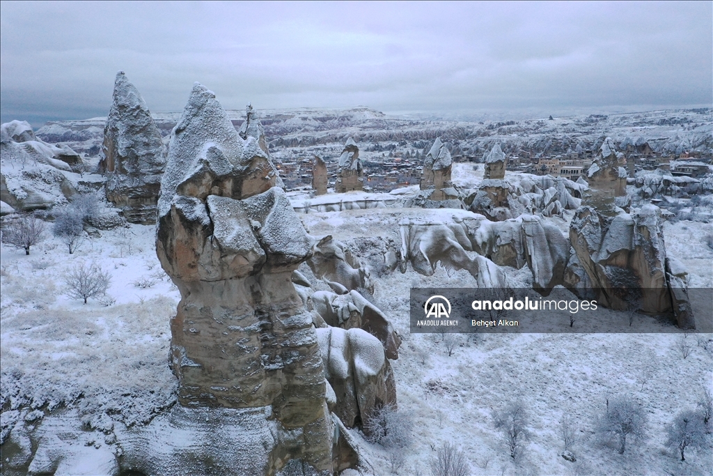 La Cappadoce sublimée par la neige