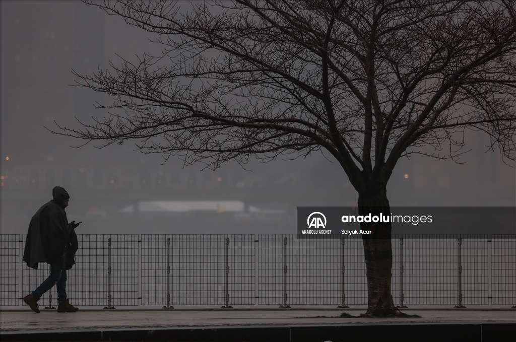 Foggy weather in New York City