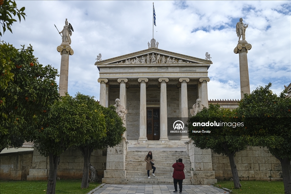 Atina'nın tarihi ve turistik mekanları