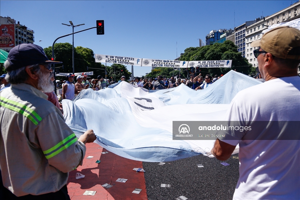В Аргентине прошла демонстрация против реформ президента Милея