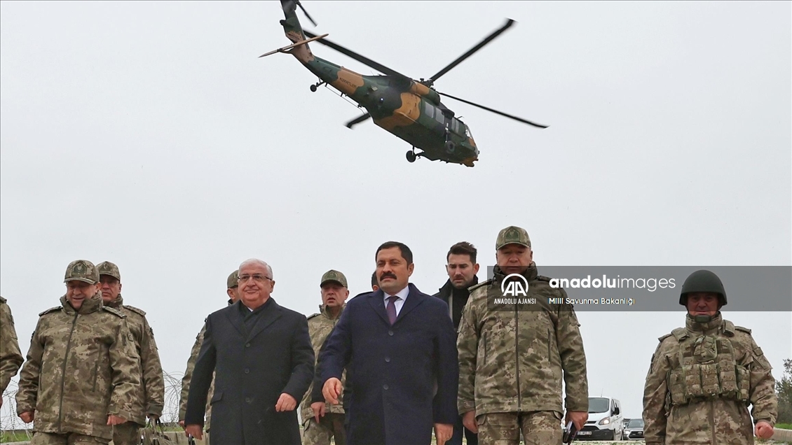 Bakan Güler, Hatay'daki Ziyaret Hudut Karakolu'nda denetlemelerde bulundu