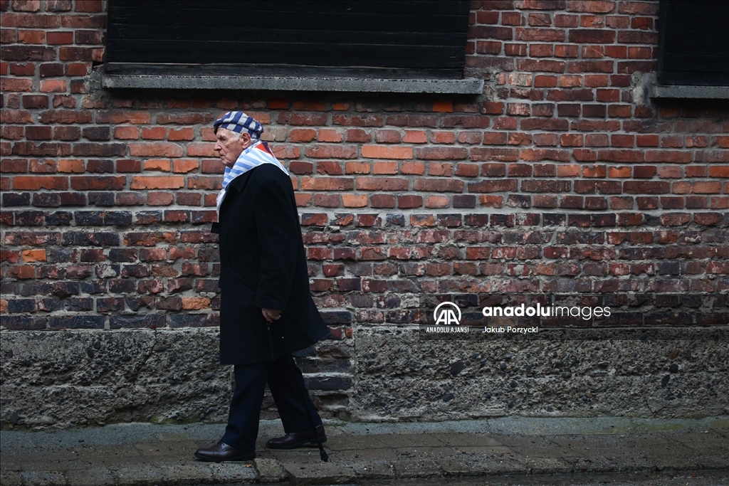 Auschwitz'de tutulanların kurtarılmasının 79. yıl dönümü