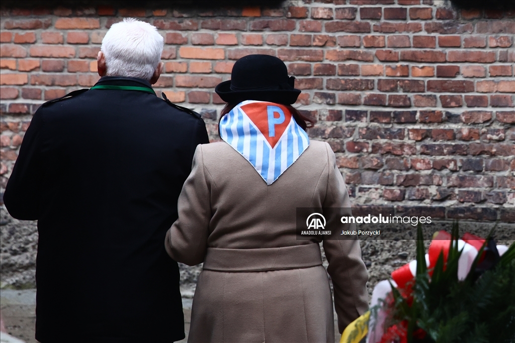Auschwitz'de tutulanların kurtarılmasının 79. yıl dönümü