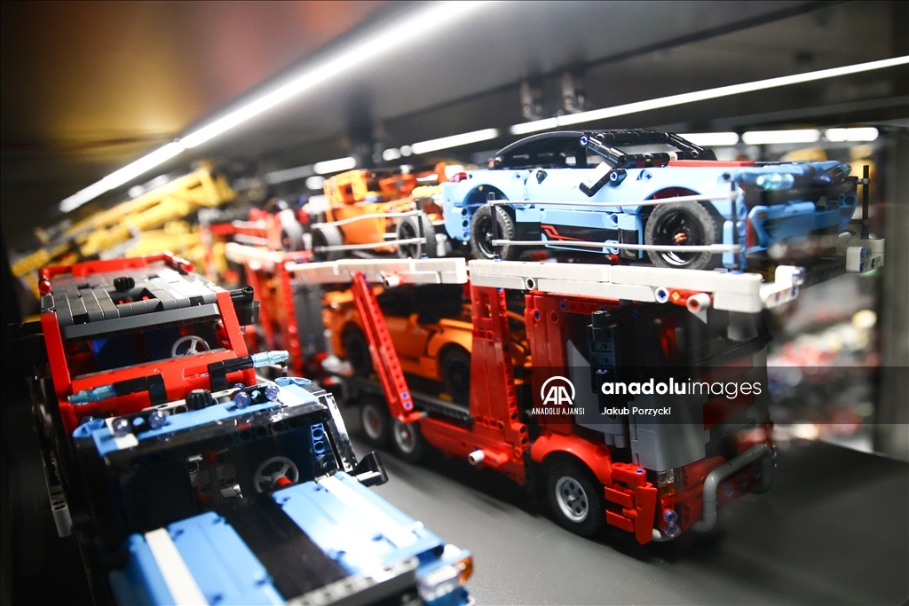 Krakow'da Dünya Lego Günü kapsamında özel Lego sergisi düzenlendi