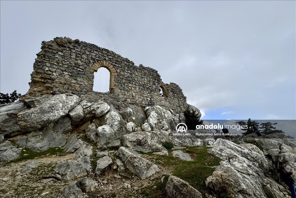 KKTC'nin “Rüzgara Boyun Eğmeyen” Buffavento Kalesi
