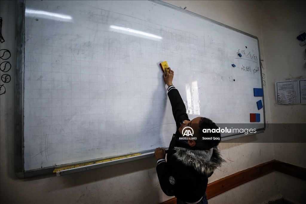 UNRWA Kudüs'te eğitim faaliyetlerine devam ediyor