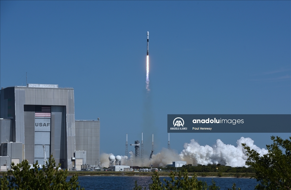 SpaceX, Uluslararası Uzay İstasyonu'na kargo mekiği gönderdi