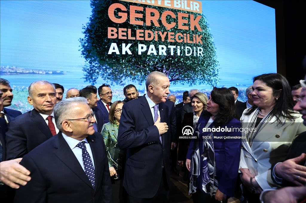 Cumhurbaşkanı Erdoğan, AK Parti Kongre Merkezi'nin açılışını yaptı