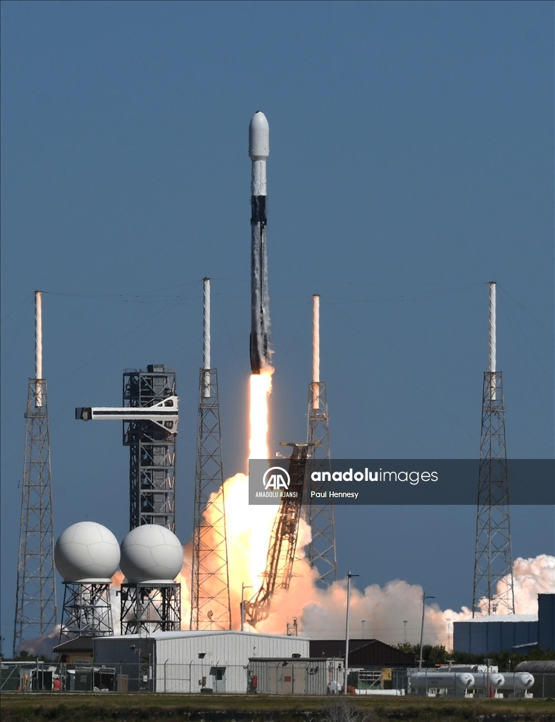 SpaceX, Uluslararası Uzay İstasyonu'na kargo mekiği gönderdi