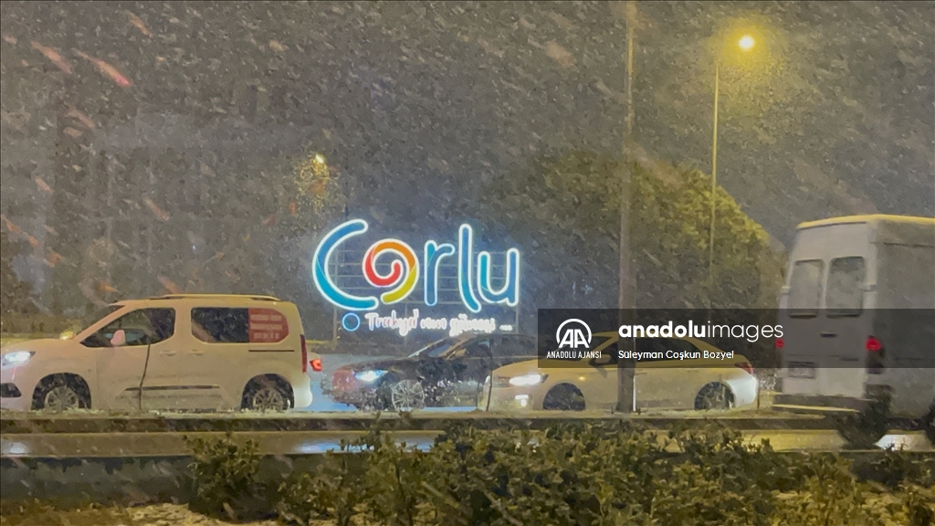 Trakya'nın yüksek kesimlerinde kar yağışı etkili oldu