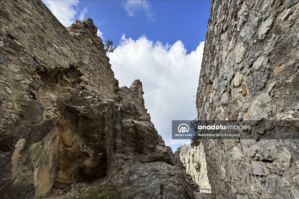 KKTC'nin “Rüzgara Boyun Eğmeyen” Buffavento Kalesi