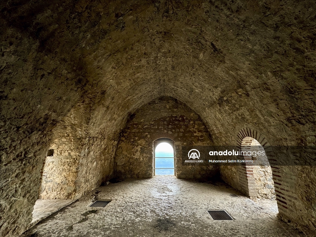 KKTC'nin “Rüzgara Boyun Eğmeyen” Buffavento Kalesi