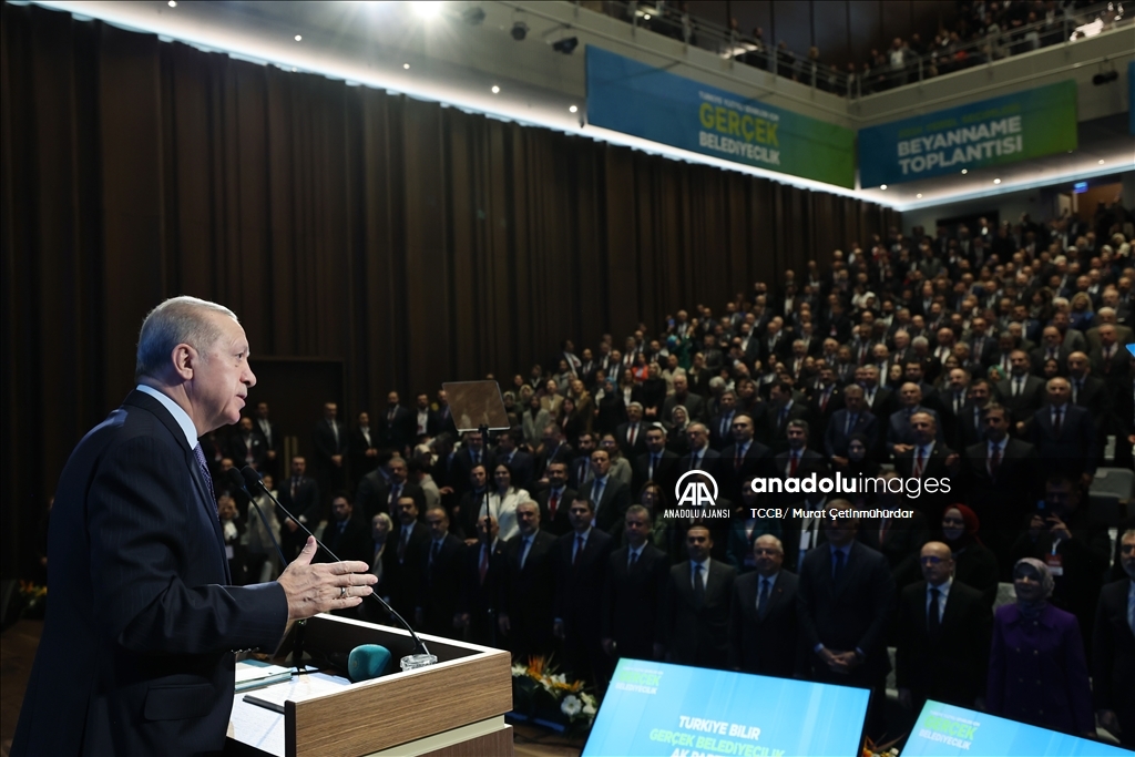 Cumhurbaşkanı Erdoğan, AK Parti Kongre Merkezi'nin açılışını yaptı