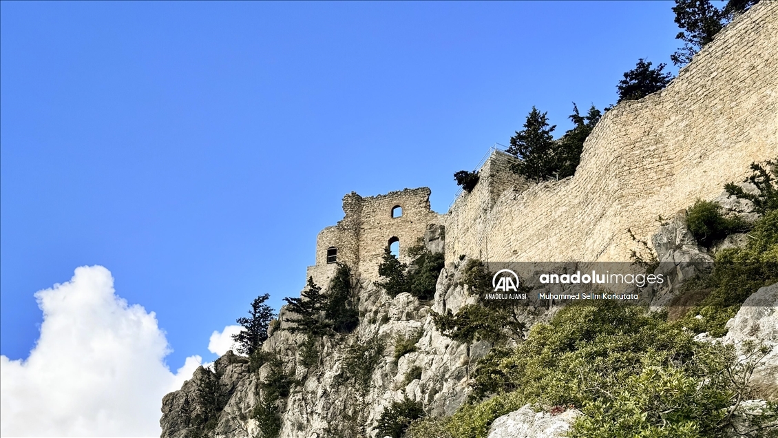 KKTC'nin “Rüzgara Boyun Eğmeyen” Buffavento Kalesi