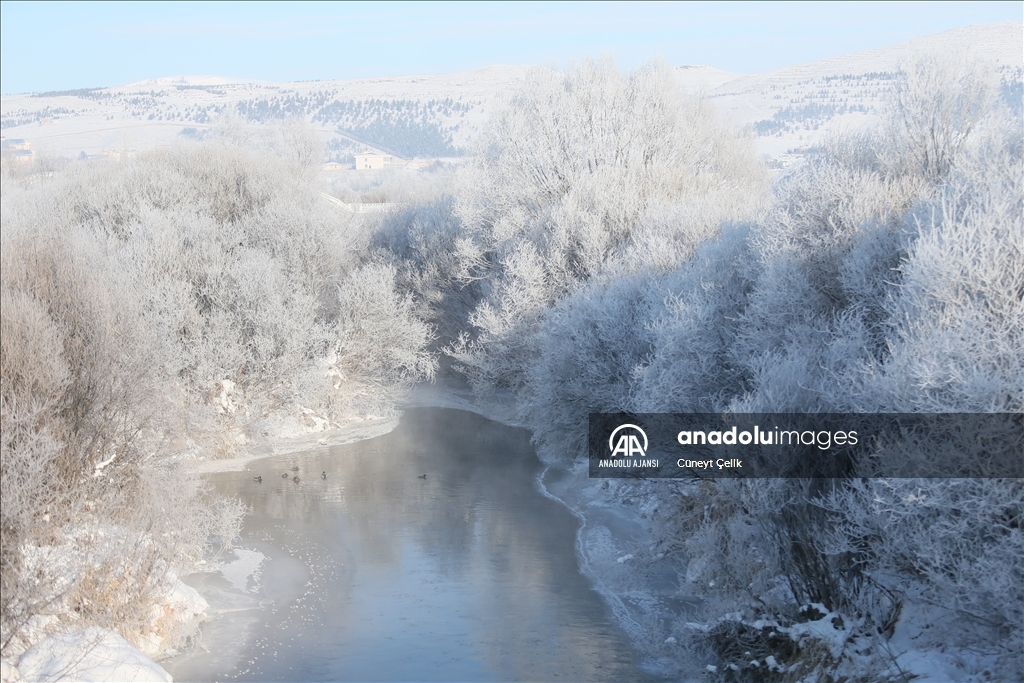Kars'ta soğuk hava etkili oldu