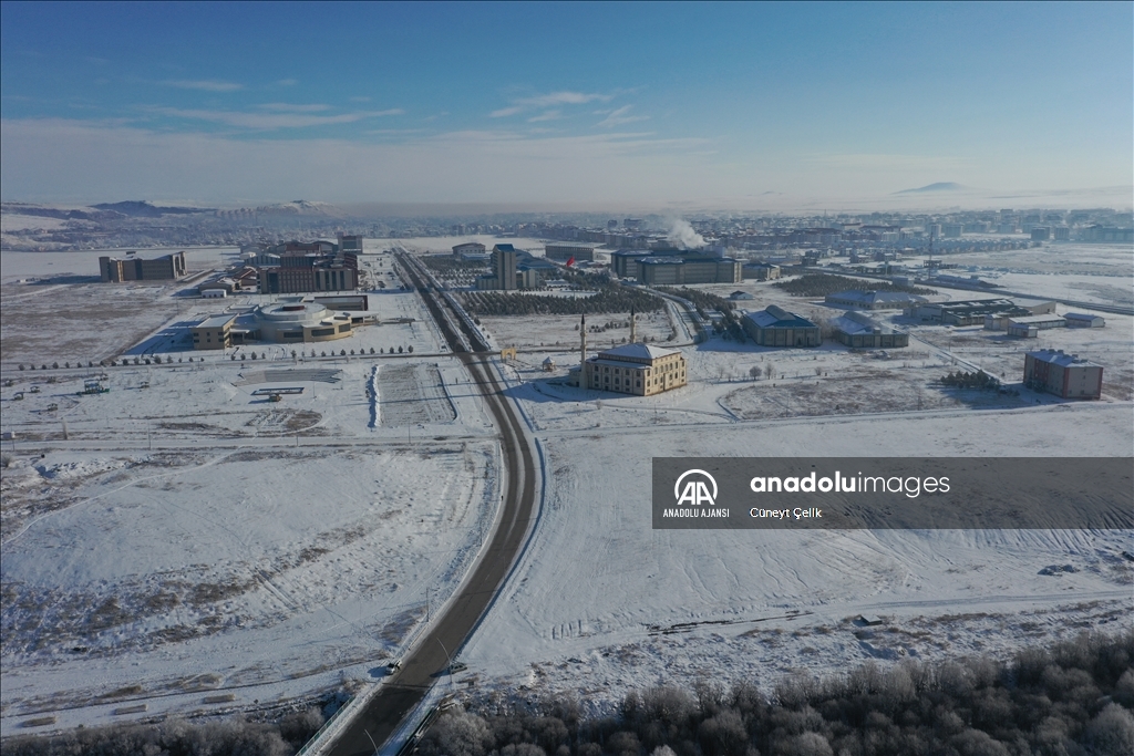 Kars'ta soğuk hava etkili oldu