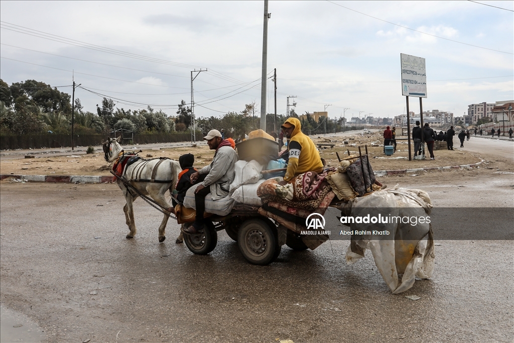İsrail ordusu, Han Yunus'taki bazı bölgelerden çekildi