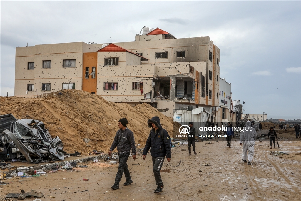 İsrail ordusu, Han Yunus'taki bazı bölgelerden çekildi