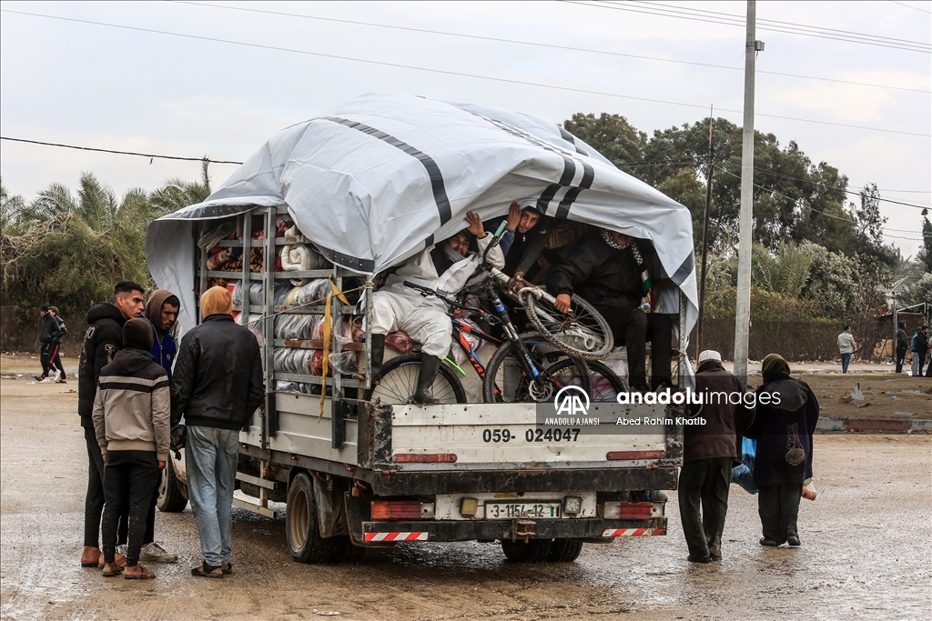 İsrail ordusu, Han Yunus'taki bazı bölgelerden çekildi