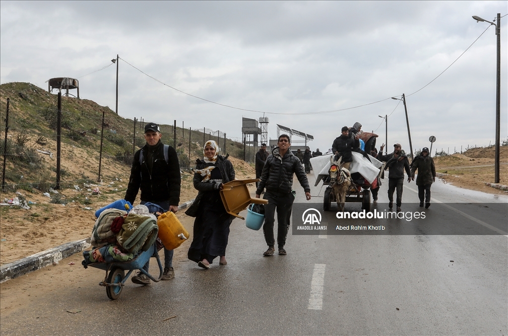 İsrail ordusu, Han Yunus'taki bazı bölgelerden çekildi