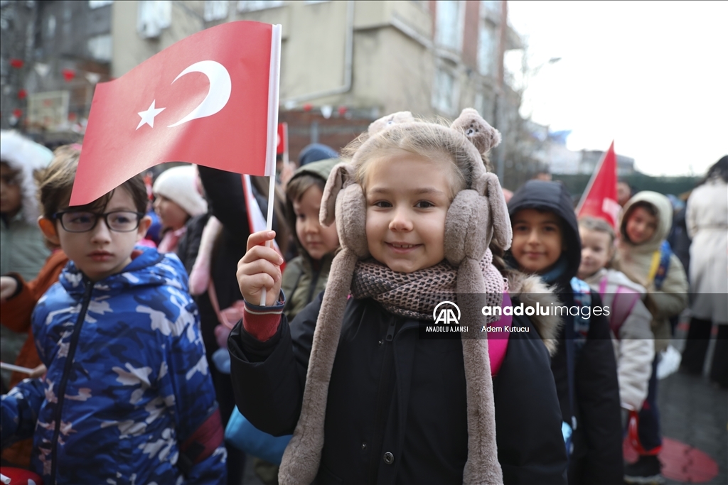 İstanbul'da yarıyıl tatili sonrası dersbaşı yapıldı