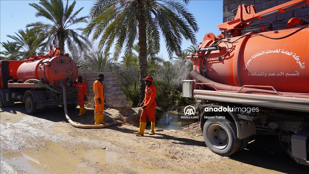 Libya'nın Zliten kentinde yükselen yer altı suları bölgede maddi hasara neden oldu