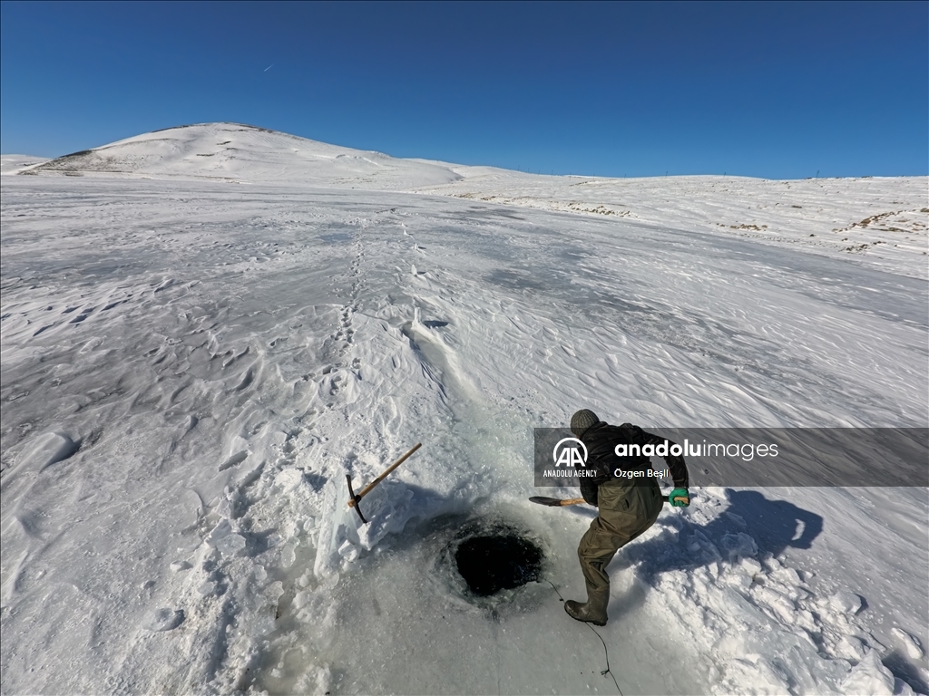 الشرق التركي.. صيد السمك على "طريقة الإسكيمو"