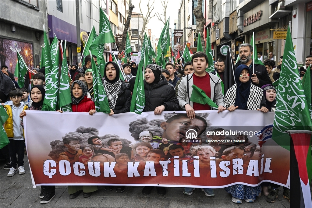Gazze Dayanışma Platformunca İstanbul'da Gazze için yürüyüş düzenlendi